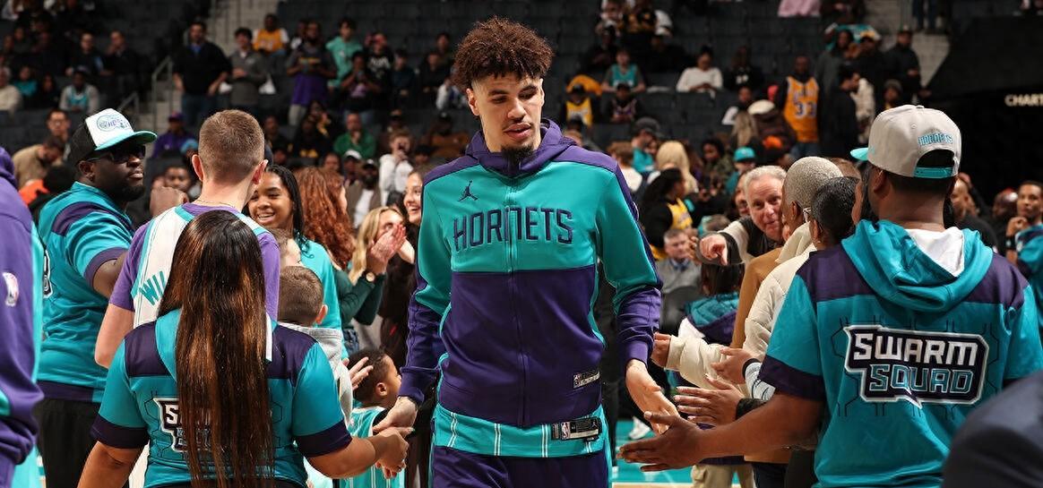 亚博官网-转折点夏洛特黄蜂临场应变；CBA季后赛清晨攻防权衡；压力陡增；年轻球员得到机会-亚博官网